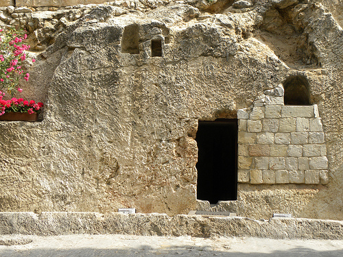 Entrance to the Garden Tomb 2